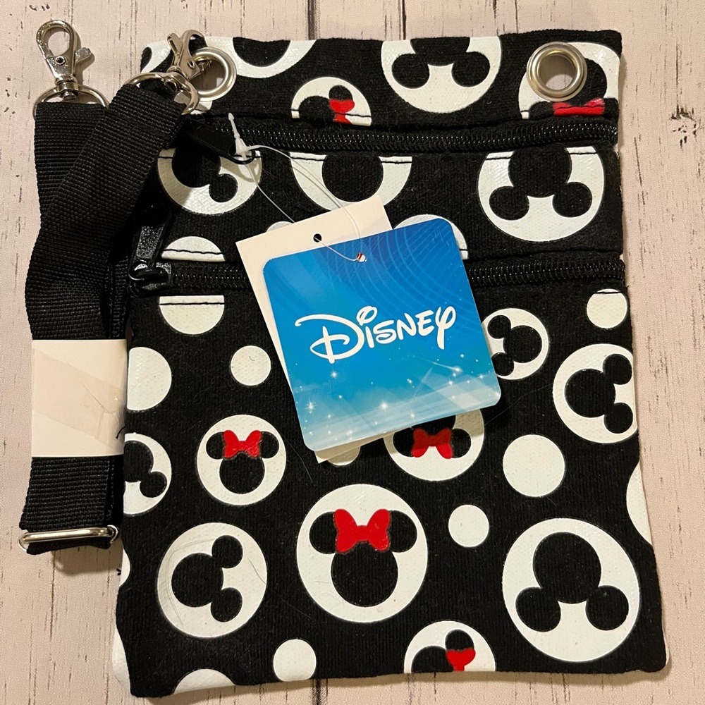 NWT Mickey and Minnie Crossbody